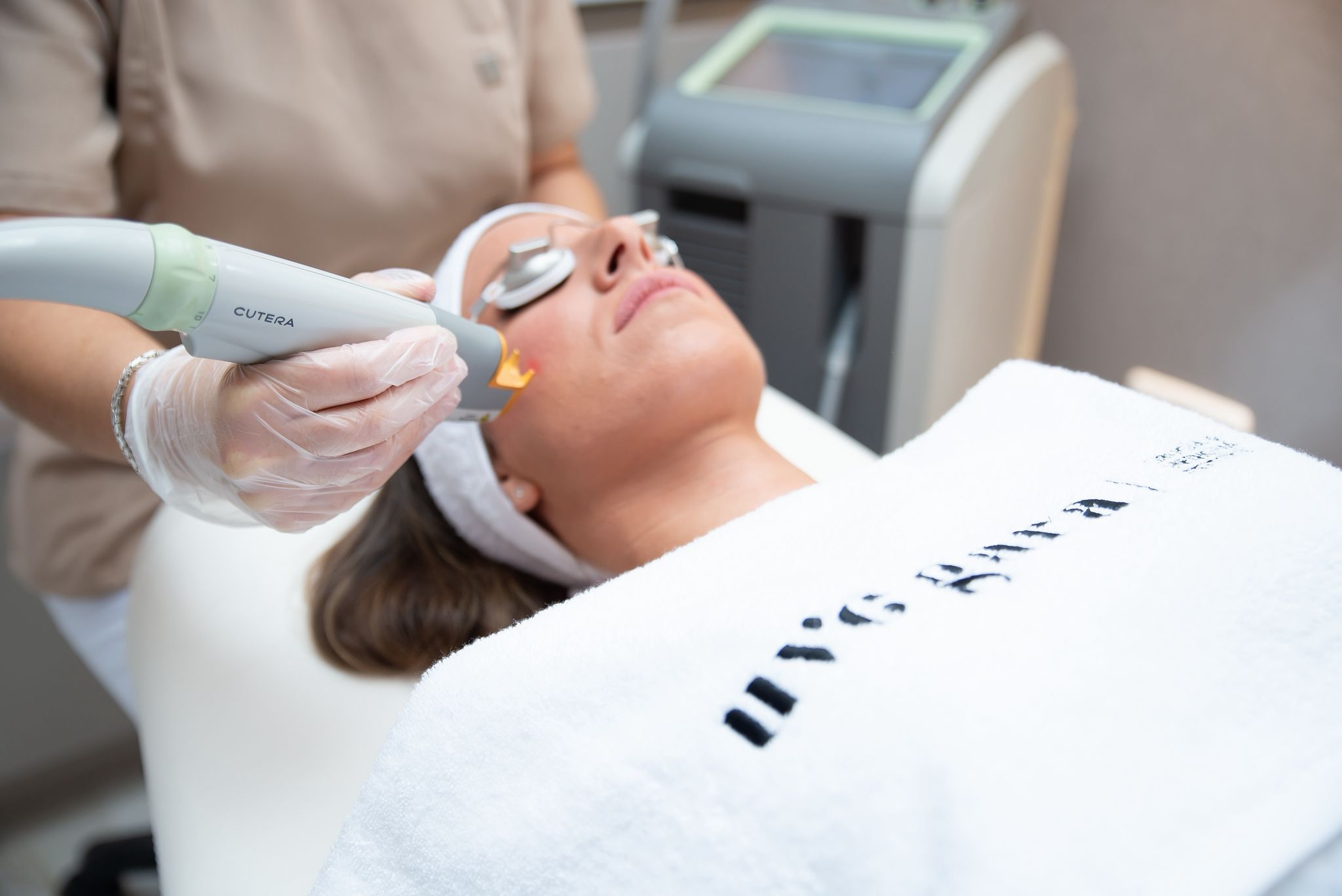 Arañas vasculares faciales: cómo eliminarlas en una sola sesión con láser médico 1 Tratamientos