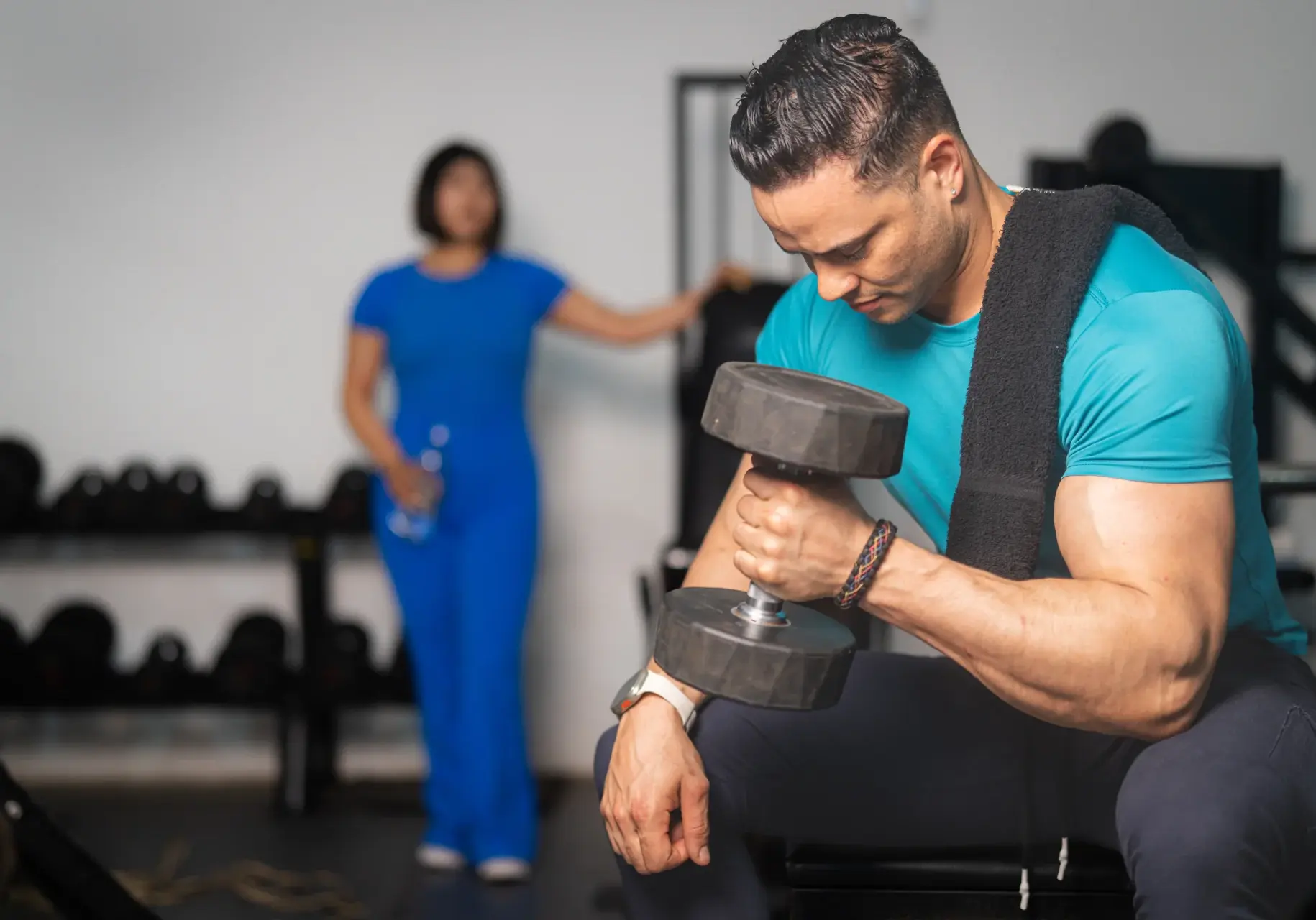 bodybuilder-lifting