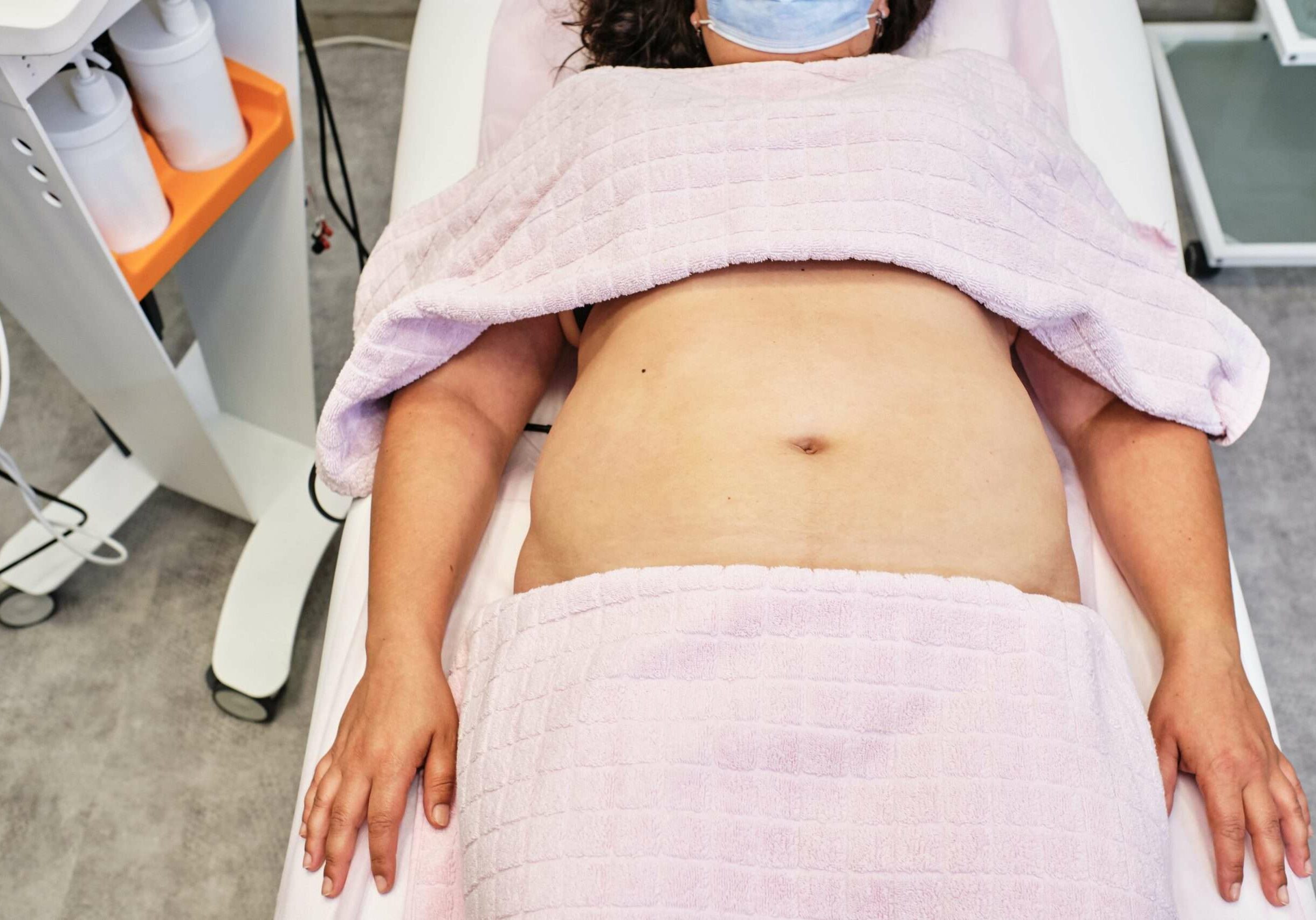 female-doing-treatment-in-aesthetics-center-of-dia-2025-02-09-20-05-22-utc-min